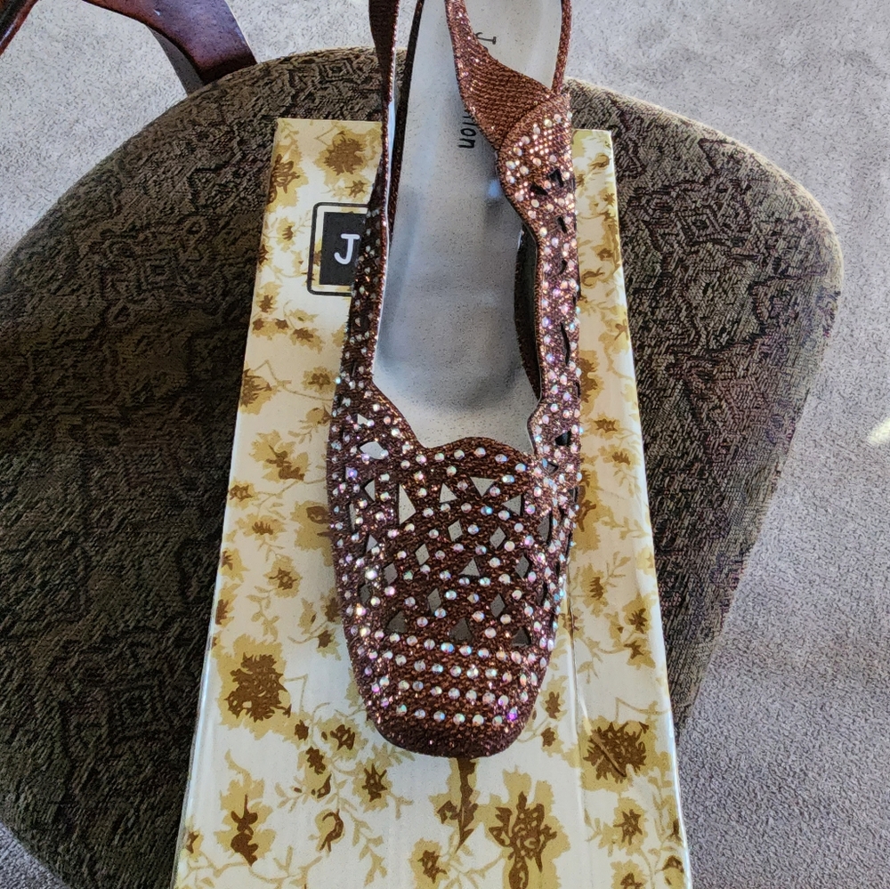 Shoes - Picture 3 of 6